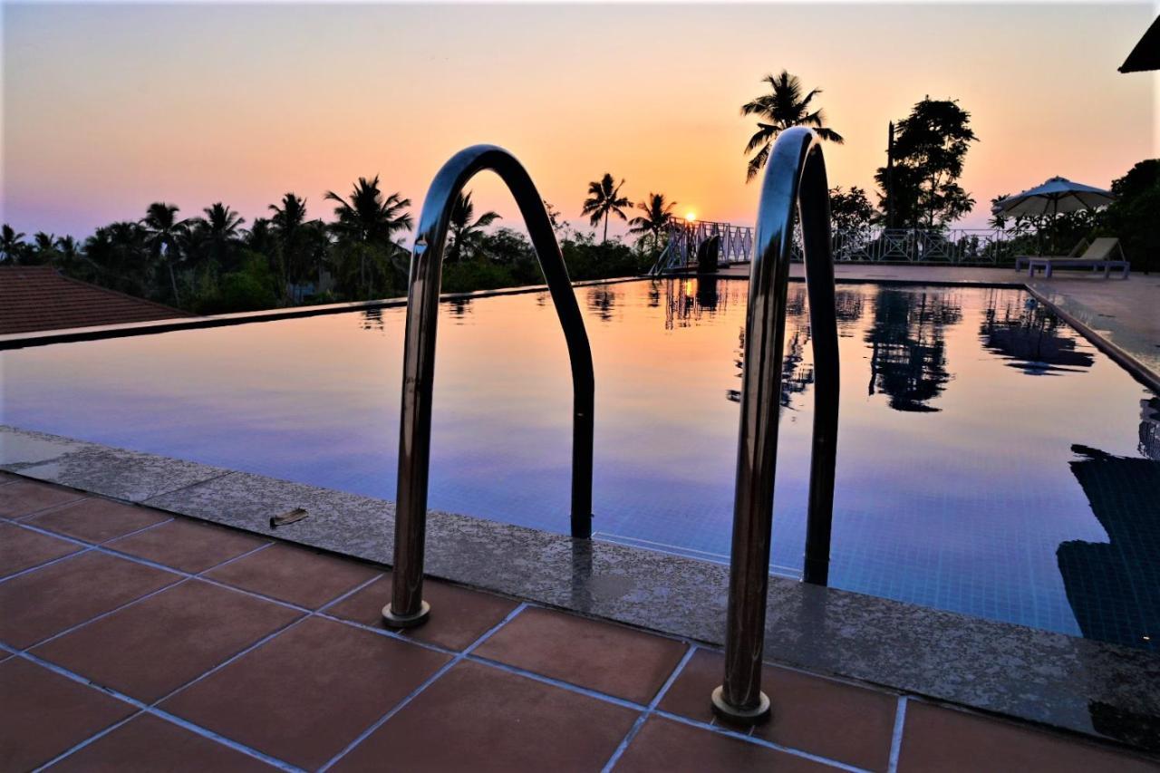 Aadisaktthi Leisure Resort, Kovalam Тривандрум Экстерьер фото