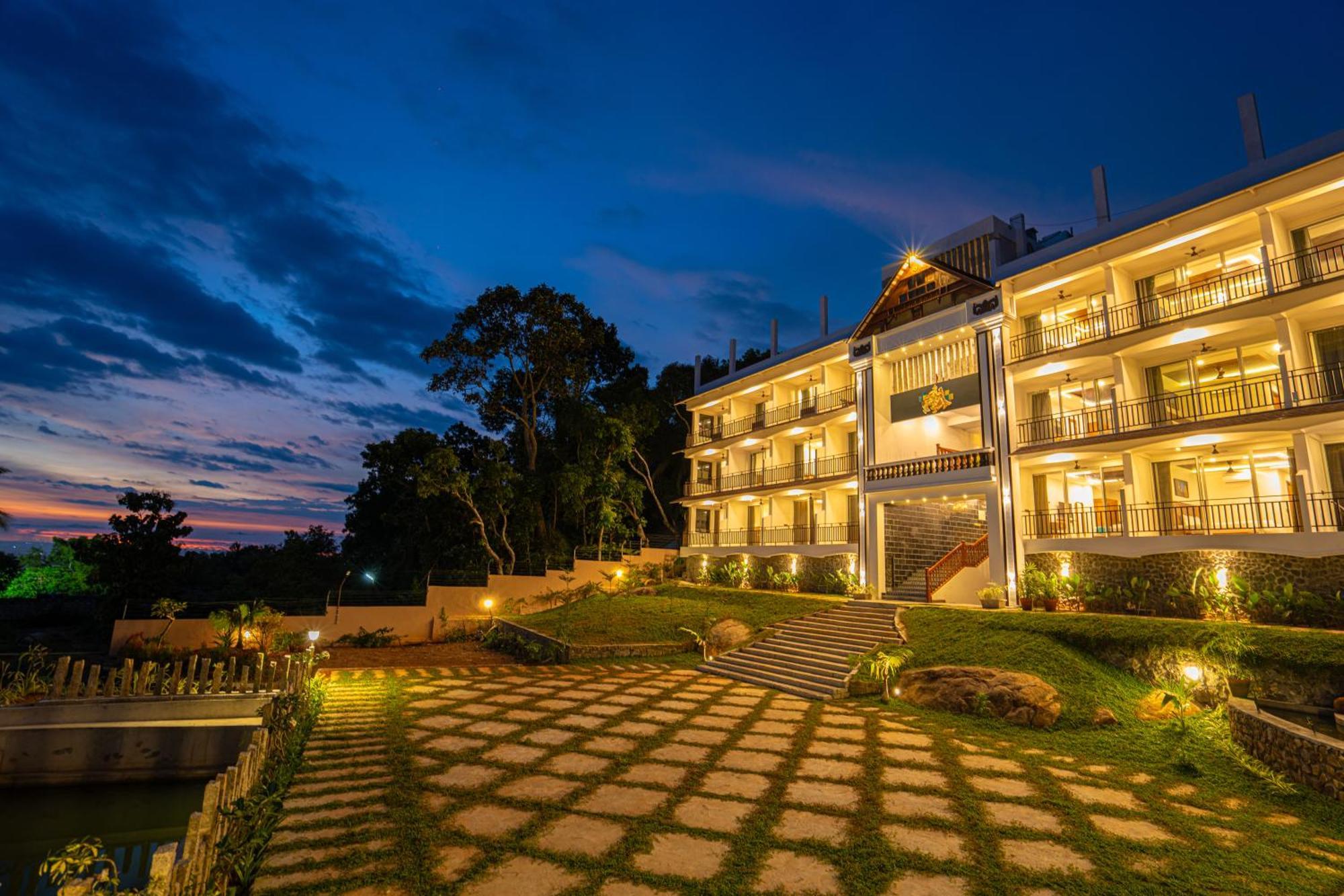 Aadisaktthi Leisure Resort, Kovalam Тривандрум Экстерьер фото