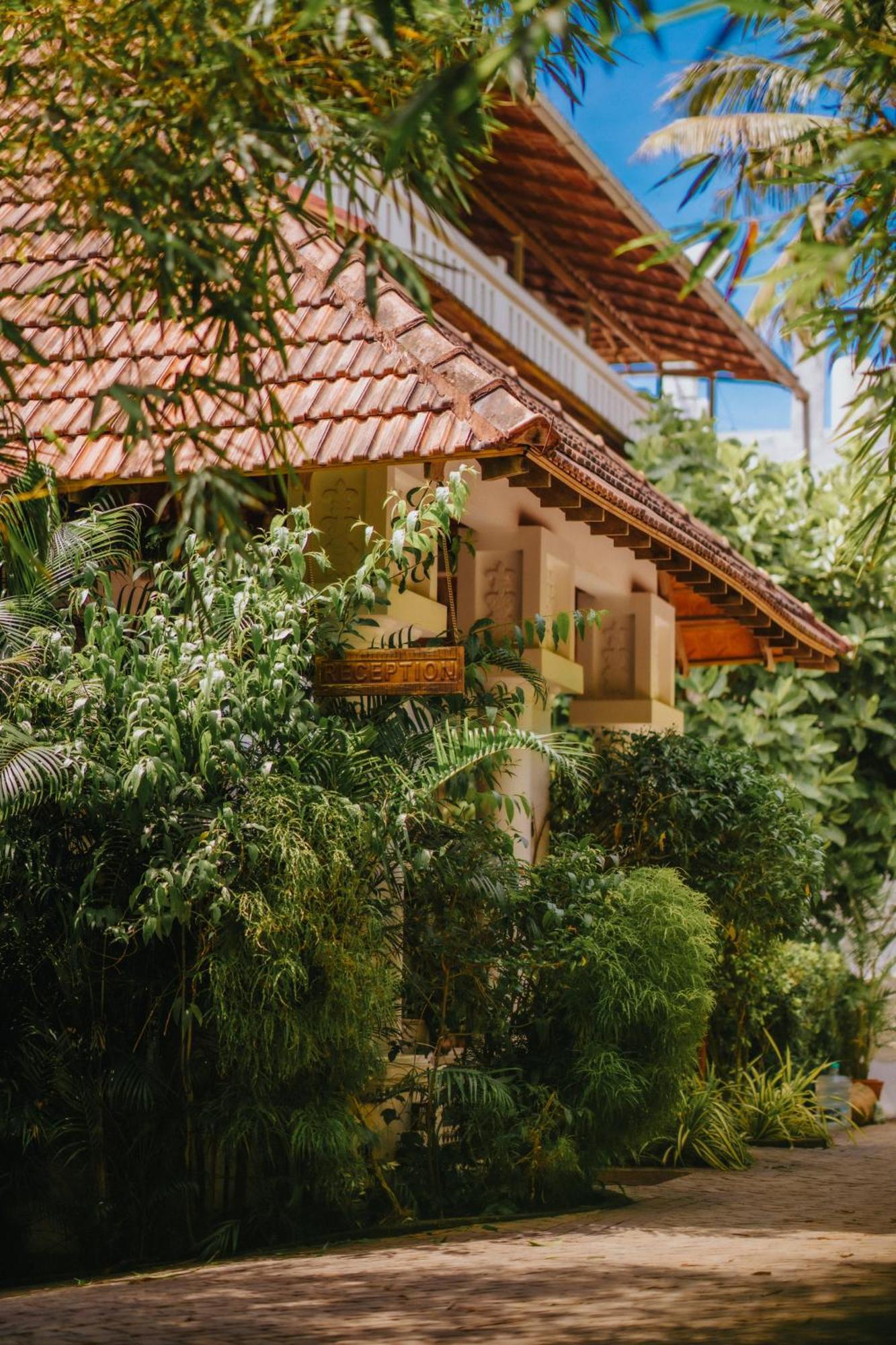 Aadisaktthi Leisure Resort, Kovalam Тривандрум Экстерьер фото
