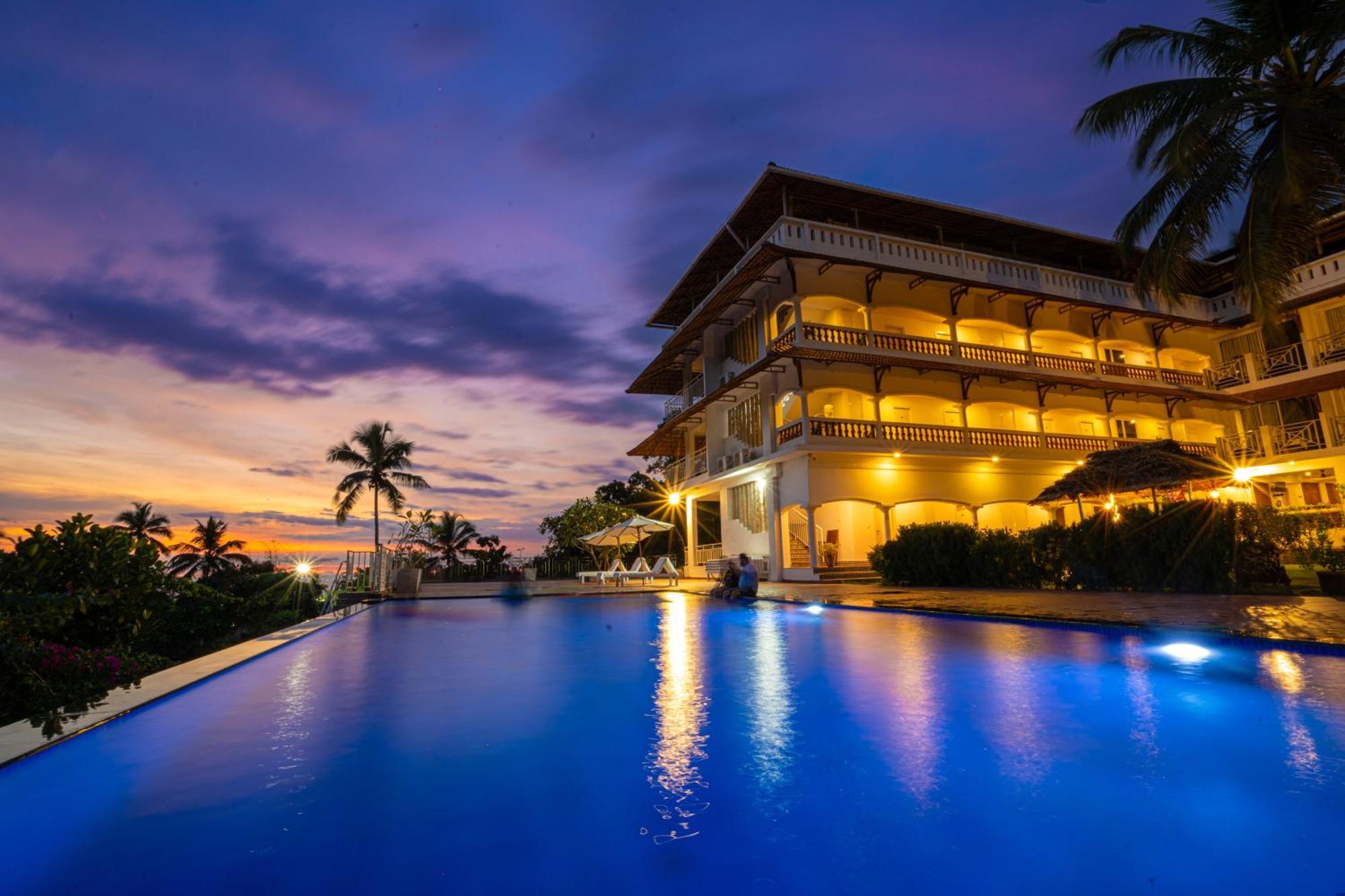 Aadisaktthi Leisure Resort, Kovalam Тривандрум Экстерьер фото
