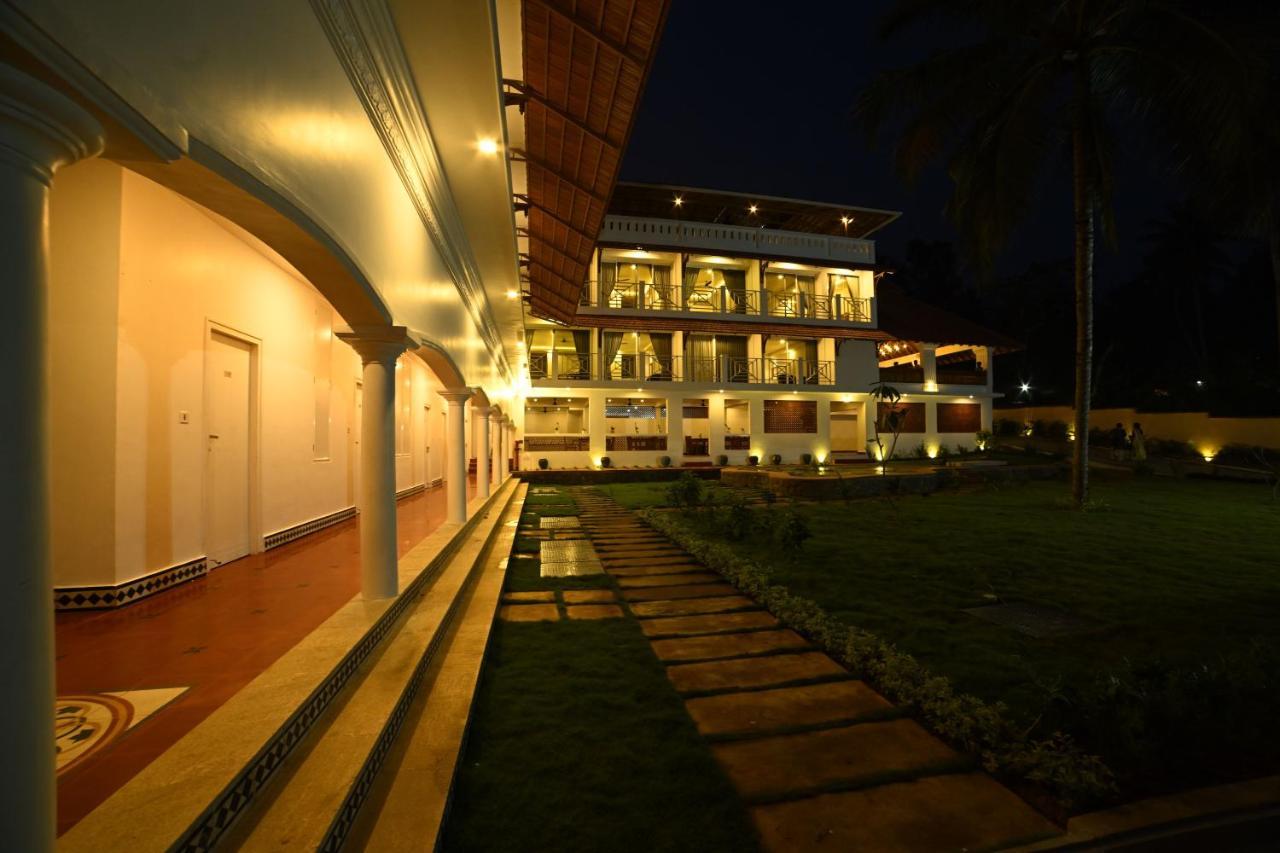 Aadisaktthi Leisure Resort, Kovalam Тривандрум Экстерьер фото